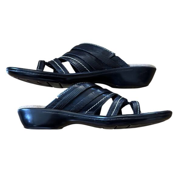 Clarks Bendables Womens Size 8.5 M Shoes Black Leather Comfort Slip On Sandals - Picture 10 of 11